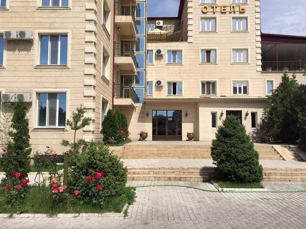 Rich Hotel Biszkek Zewnętrze zdjęcie